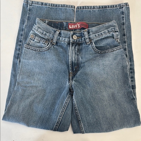 Boys Levi's 550’s Relaxed fit Blue Jeans 12slim - Picture 2 of 8